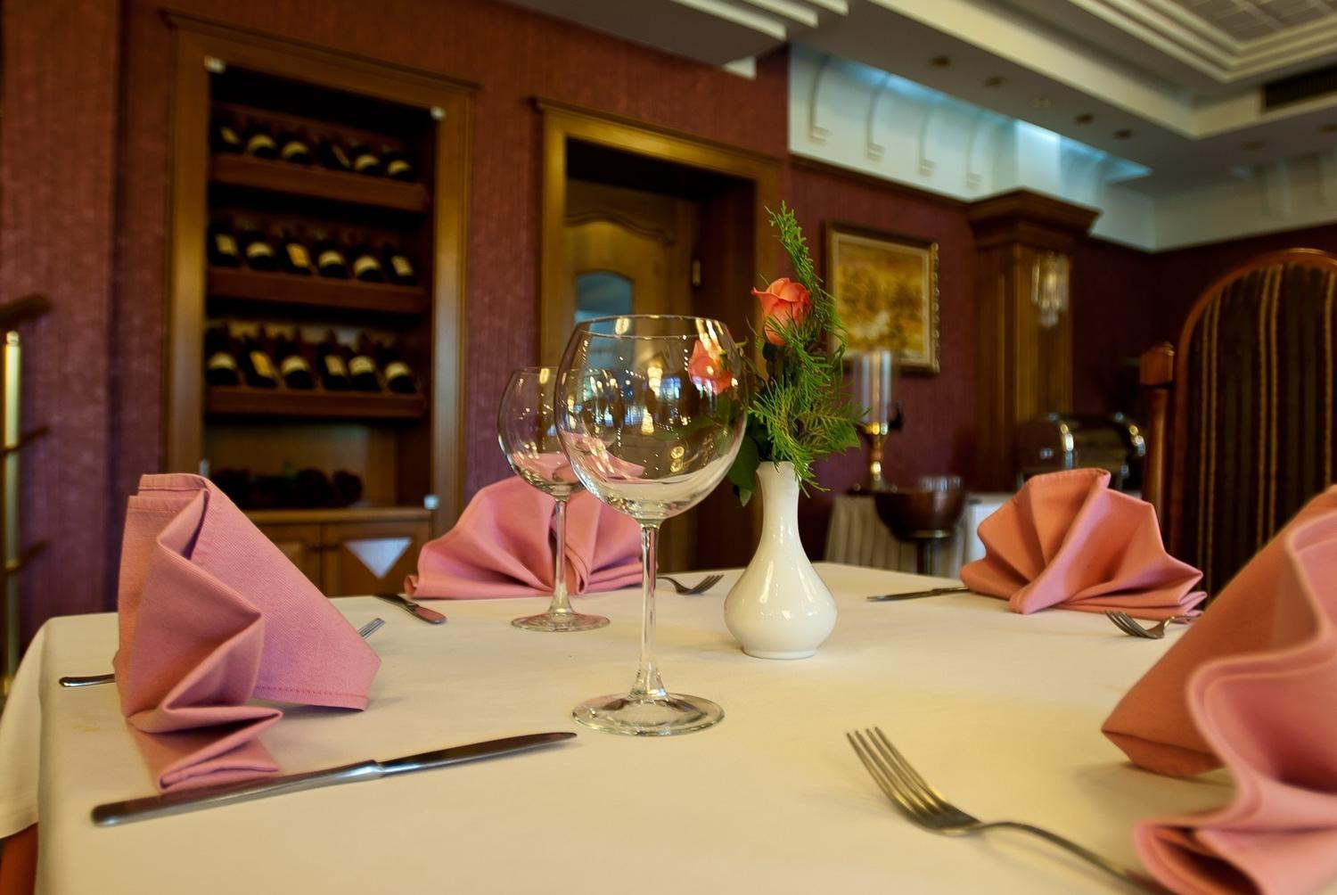 Grand Hotel & Spa Tiranë Eksteriør bilde