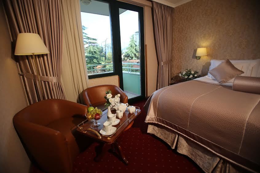 Grand Hotel & Spa Tiranë Eksteriør bilde