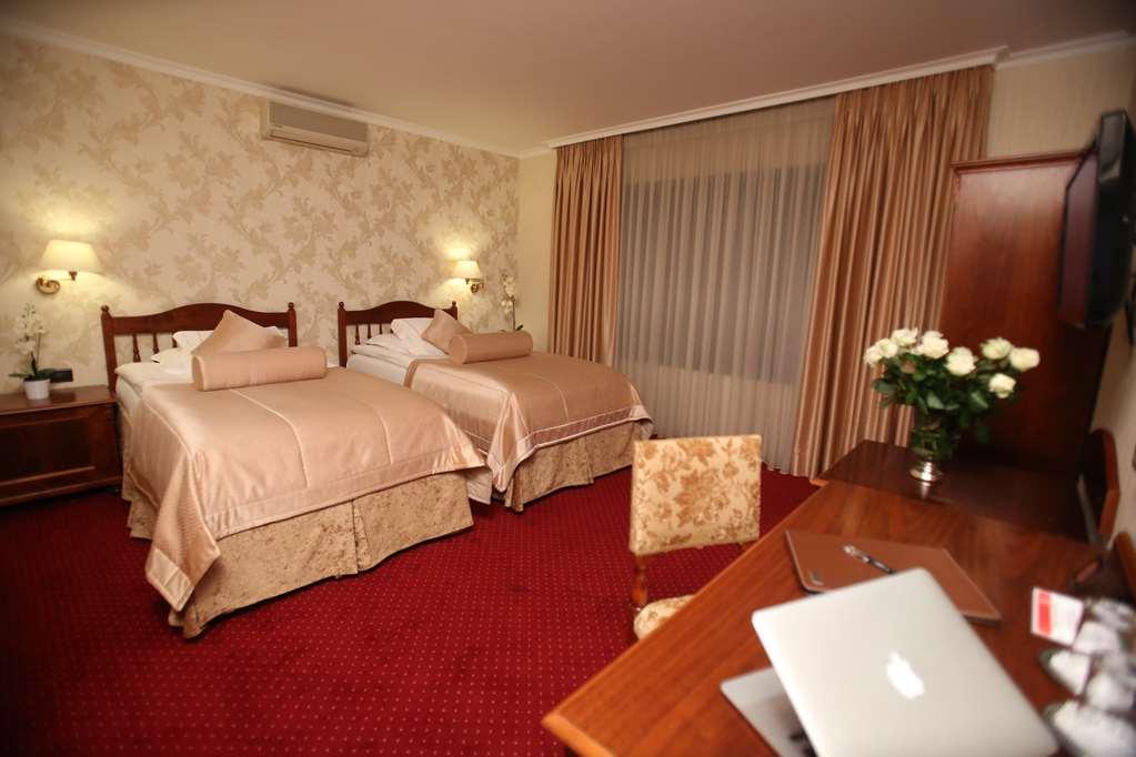 Grand Hotel & Spa Tiranë Rom bilde